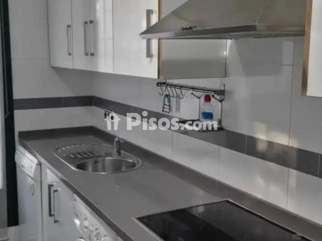 Piso en alquiler en Calle de Hermes