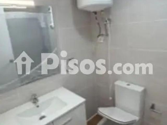 Piso en alquiler en Calle de Isaac Albéniz