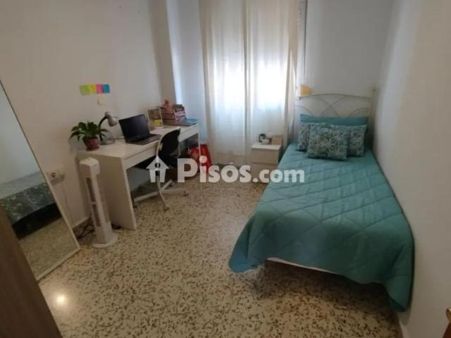 Piso en alquiler en Calle de Juan de Valdés