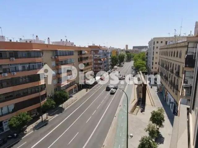 Piso en alquiler en Calle de Luis Montoto, 24, cerca de Calle José María Moreno Galván