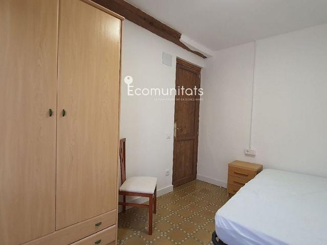 Piso en alquiler en calle De la Mare de Déu de la Providència, Tortosa, de 50 m² 2 habitaciones por 500