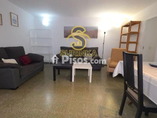 Piso en alquiler en Calle de la Margarita