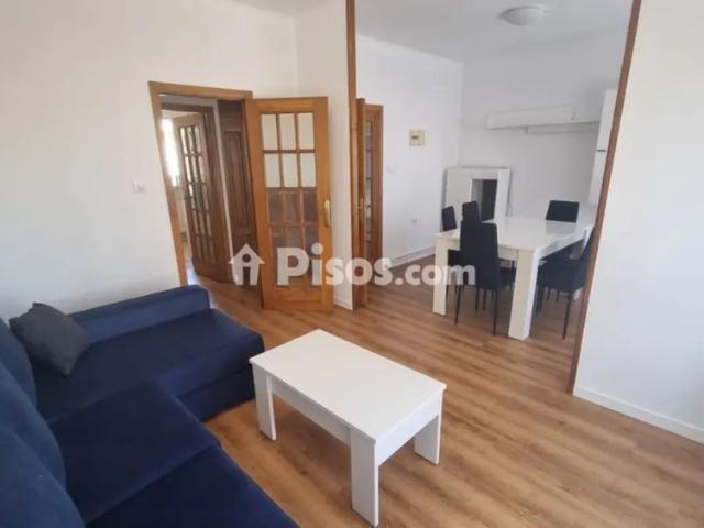 Piso en alquiler en Calle de la Marina, 8