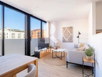 Piso en alquiler en calle De la Marina, Barcelona, de 90 m² 3 habitaciones por 2.250