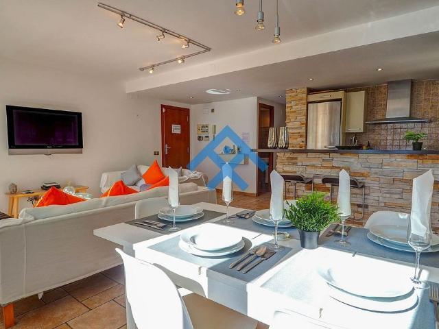Piso en alquiler en calle De la Marina, Sitges, de 95 m² 3 habitaciones por 1.734