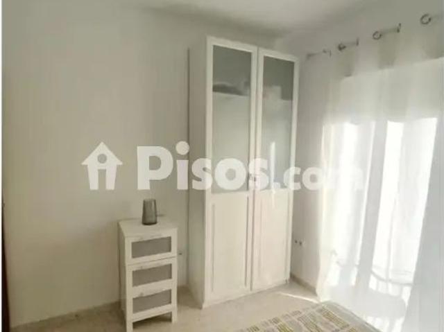 Piso en alquiler en Calle de la Banda de la Playa, cerca de Calle de la Barca