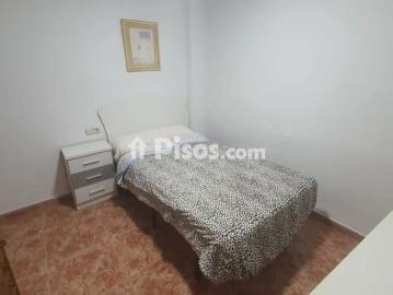 Piso en alquiler en Calle de la Calzada de Castro, cerca de Calle de Lope de Rueda