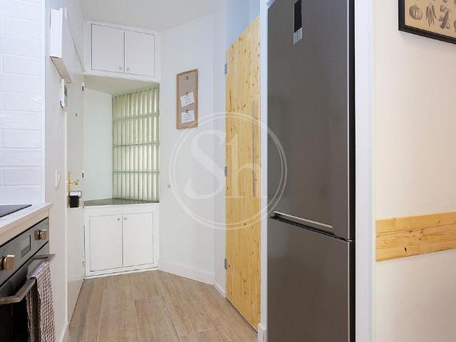 Piso en alquiler en calle De la Cera, Barcelona, de 46 m² 1 habitación por 1.245