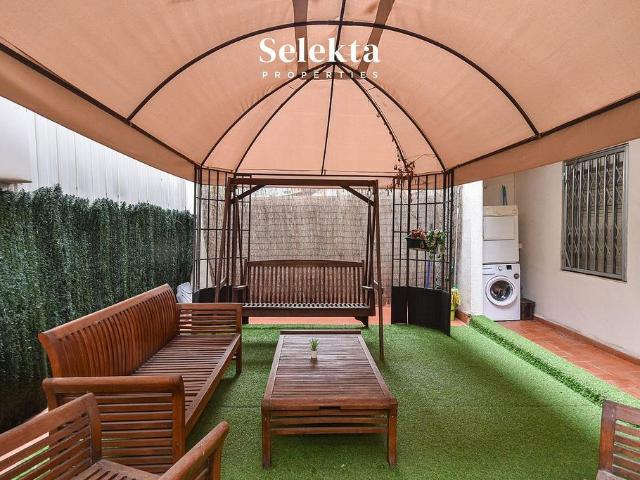 Piso en alquiler en calle De la Independència, Barcelona, de 56 m² 1 habitación por 1.425