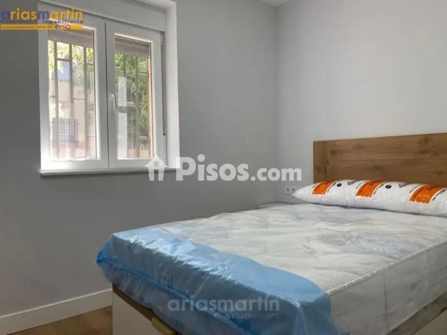 Piso en alquiler en Calle de la Perdiz, 4
