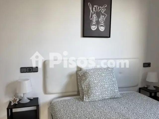 Piso en alquiler en Calle de La Solana
