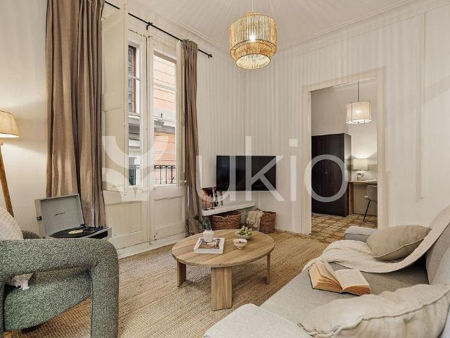 Piso en alquiler en calle De la Victòria, Barcelona, de 63 m² 2 habitaciones por 2.150
