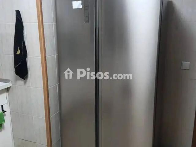 Piso en alquiler en Calle de la Virgen de la Vega