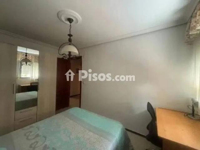 Piso en alquiler en Calle de León XIII, cerca de Calle Fray Luis de Granada