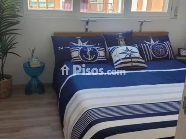 Piso en alquiler en Calle de Leonardo Rucabado