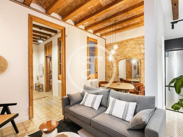 Piso en alquiler en calle De Les Beates, Barcelona, de 73 m² 2 habitaciones por 1.590