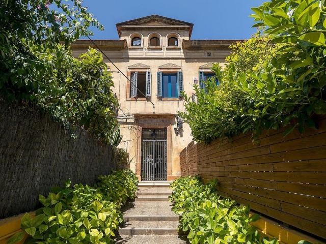 Piso en alquiler en calle De L'esperança, Barcelona, de 170 m² 4 habitaciones por 7.900