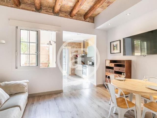 Piso en alquiler en calle De L'hort de la Vila, Barcelona, de 60 m² 1 habitación por 1.427