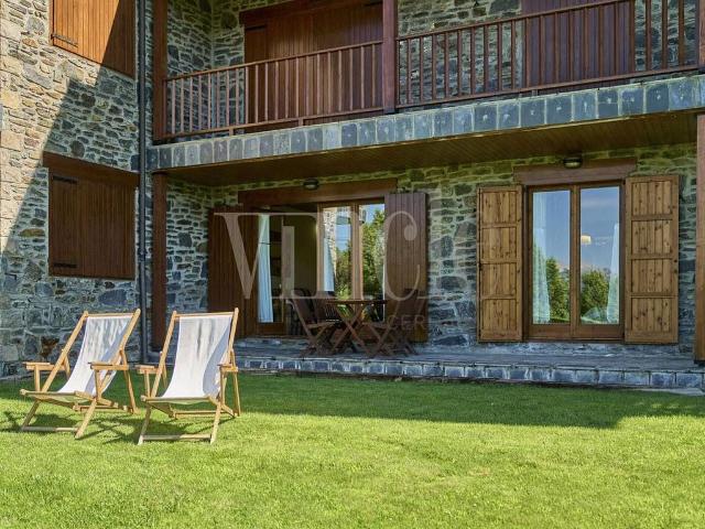 Piso en alquiler en calle De L'isard, Ger, de 120 m² 3 habitaciones por 1.500