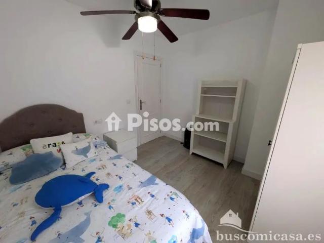 Piso en alquiler en Calle de los Bomberos