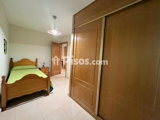 Piso en alquiler en Calle de los Estudios