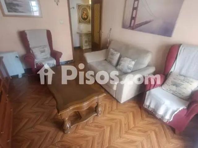 Piso en alquiler en Calle de los Guerrilleros