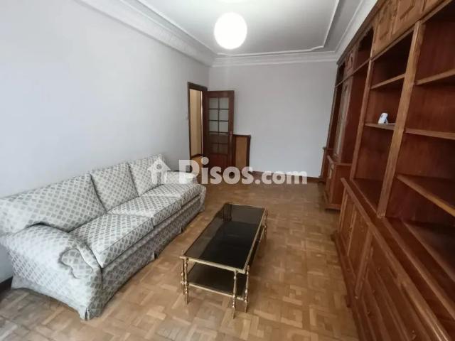 Piso en alquiler en Calle de Paulina Harriet