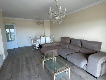 Piso en alquiler en calle De Pi i Margall, Badalona, de 110 m² 4 habitaciones por 2.200
