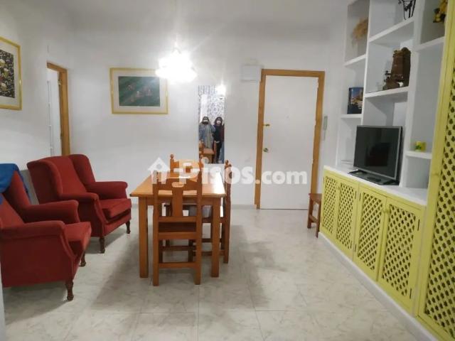 Piso en alquiler en Calle de Pío XII