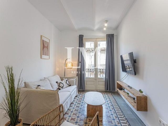 Piso en alquiler en calle De Pizarro, Barcelona, de 59 m² 2 habitaciones por 2.000