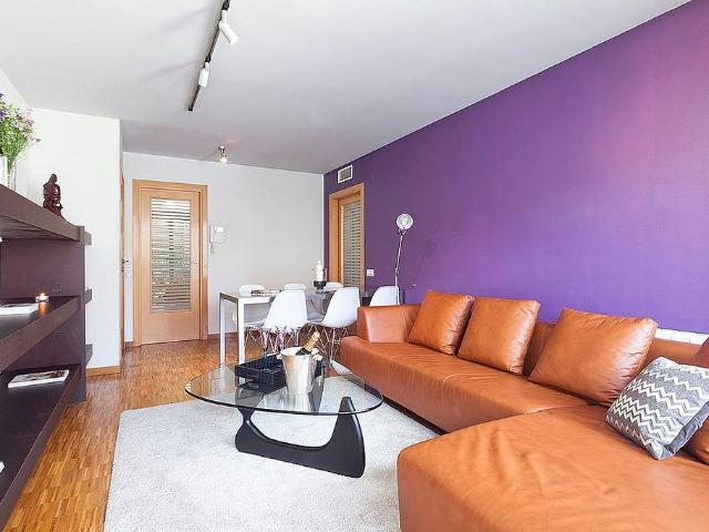 Piso en alquiler en calle De Prats de Molló, Barcelona, de 85 m² 3 habitaciones por 3.000