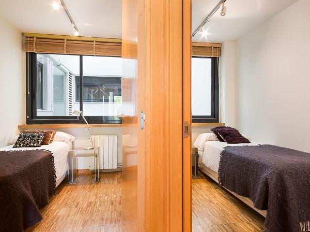 Piso en alquiler en calle De Prats de Molló, Barcelona, de 85 m² 3 habitaciones por 3.000