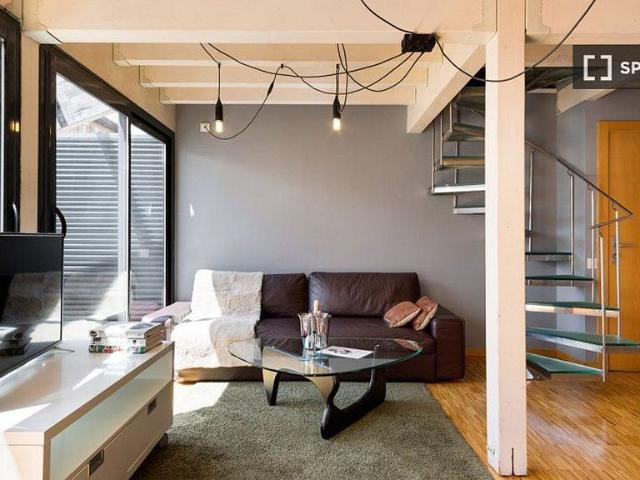 Piso en alquiler en calle De Prats de Molló, Barcelona, de 90 m² 2 habitaciones por 2.800