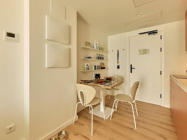 Piso en alquiler en calle De Ramón Llull, Sant Cugat del Vallès, de 29 m² 1 habitación por 1.490