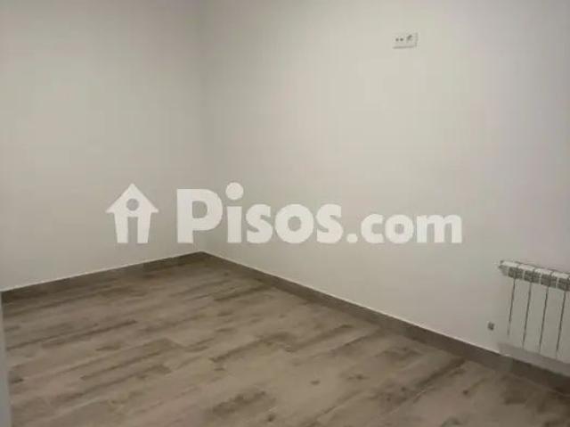 Piso en alquiler en Calle de Río Chamoso