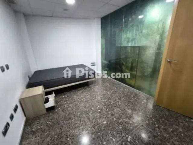Piso en alquiler en Calle de Saavedra Fajardo