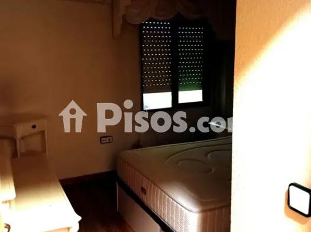 Piso en alquiler en Calle de San Fernando, 73, cerca de Carrer de Ramón y Cajal