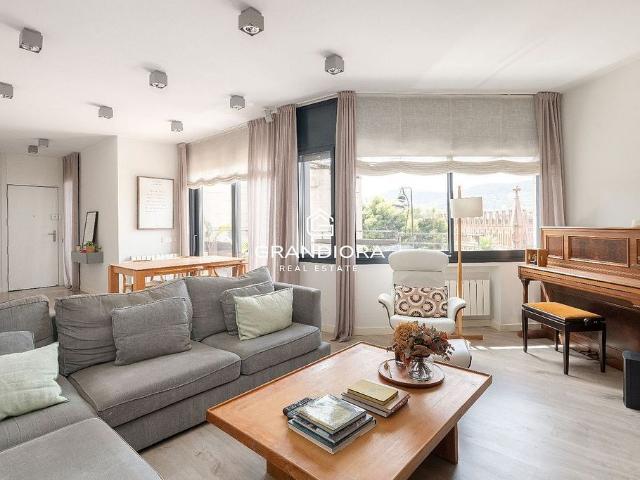 Piso en alquiler en calle De Sant Casimir, Barcelona, de 163 m² 4 habitaciones por 6.000