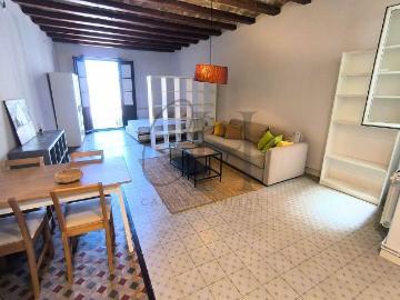 Piso en alquiler en calle De Sant Sever, Barcelona, de 53 m² 1 habitación por 1.210