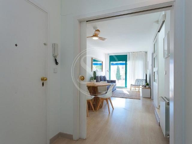 Piso en alquiler en calle De Sant Pere, Badalona, de 86 m² 2 habitaciones por 1.750