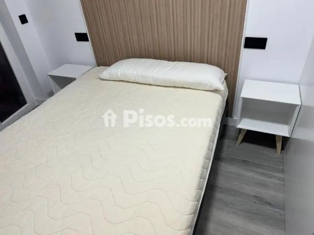 Piso en alquiler en Calle de Sierpes