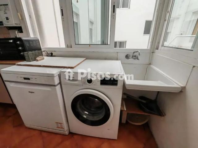 Piso en alquiler en Calle de Simón Bolívar