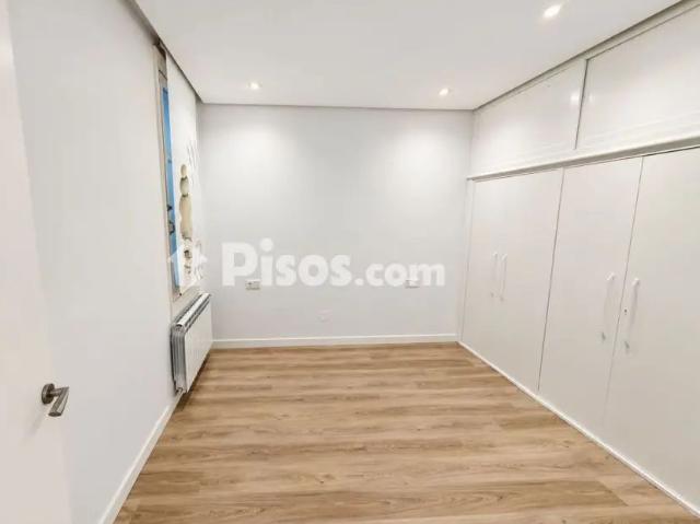 Piso en alquiler en Calle de Soraluze, 6