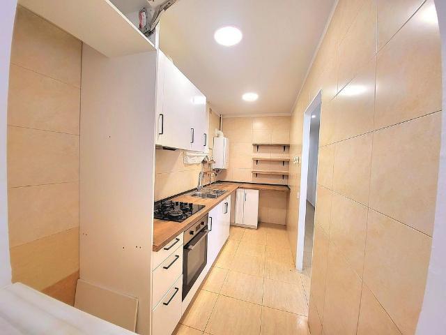 Piso en alquiler en calle De Tiana, Tiana, de 110 m² 3 habitaciones por 1.550