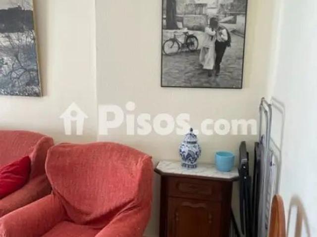 Piso en alquiler en Calle de Toledo