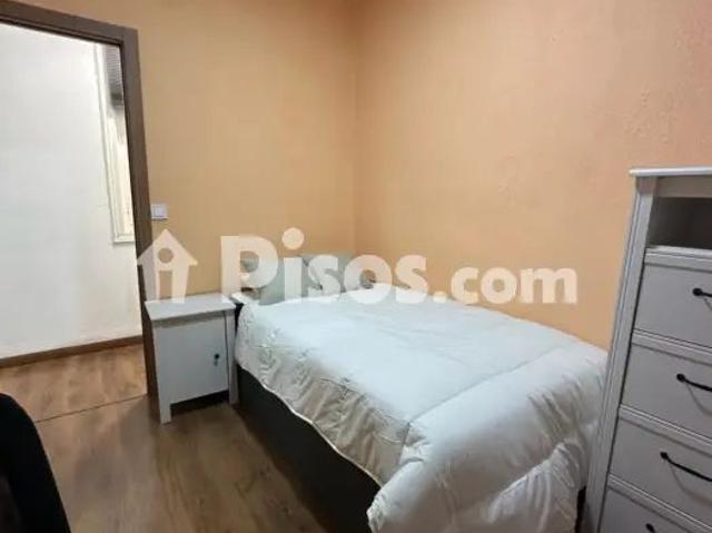 Piso en alquiler en Calle de Toledo, cerca de Calle del Duque de Salas