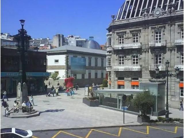 Piso en alquiler en Calle de Urzáiz, cerca de Calle de Rogelio Abalde
