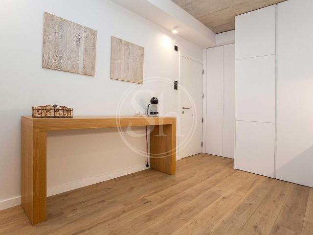 Piso en alquiler en calle De Valldonzella, Barcelona, de 57 m² 2 habitaciones por 1.895