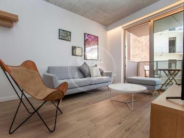Piso en alquiler en calle De Valldonzella, Barcelona, de 57 m² 2 habitaciones por 1.895
