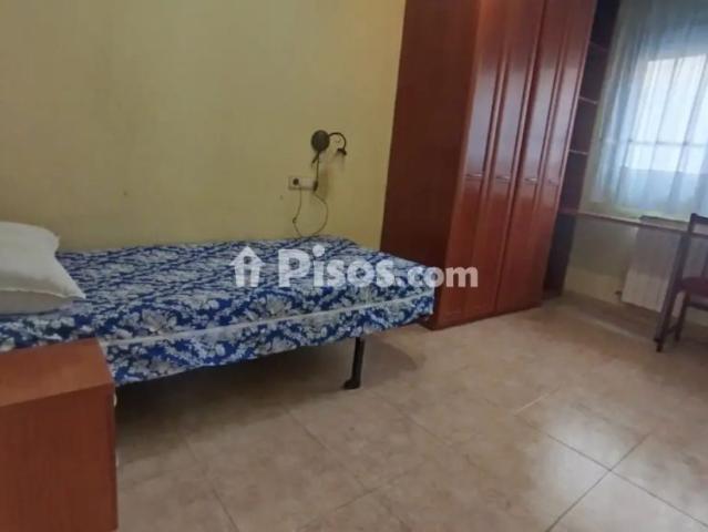 Piso en alquiler en Calle de Valle Inclán